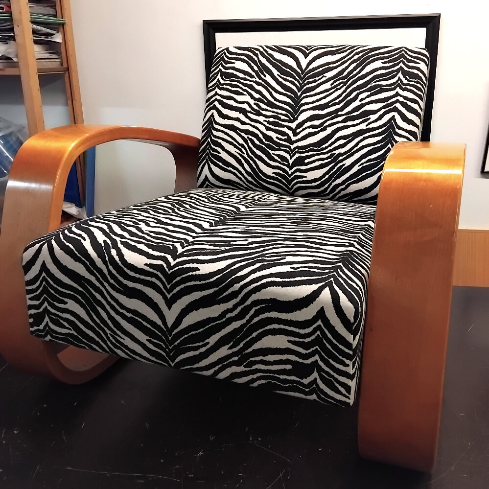artek-tankki-tuolin-verhoilu-verhoomo-elegante